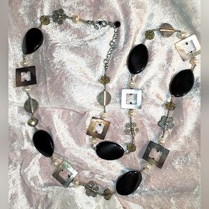 Vintage Premier Designs Glass Beads, Faux Pearl & Shell On Silvertone Long Chain